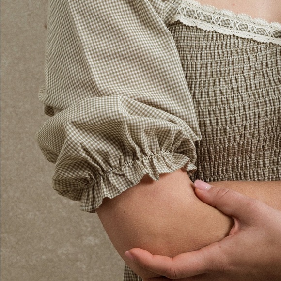 Neuflora Dublin Women's Dress medium. - Picture 6 of 9